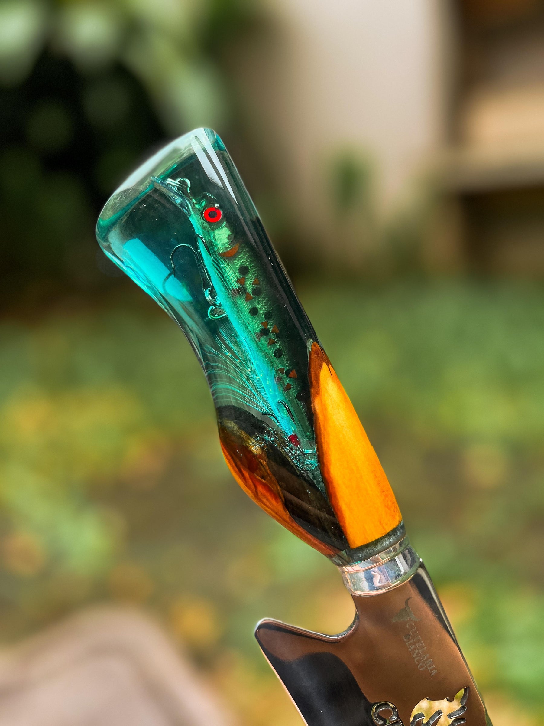 Faca Artesanal Pescador Premium + Estojo em Couro